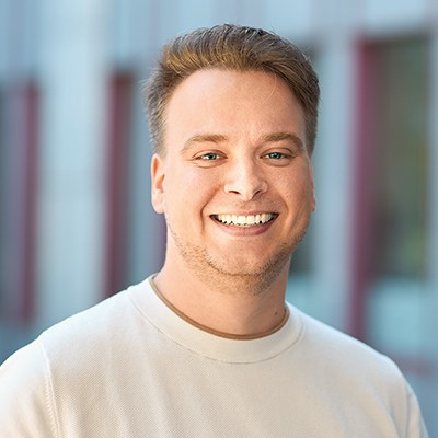 Christopher Schott