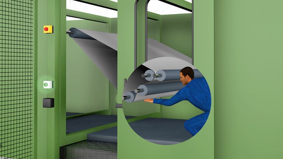 Illustration einer Krempelanlage; ein Arbeiter greift an die Rollen, um etwas zu entfernen.