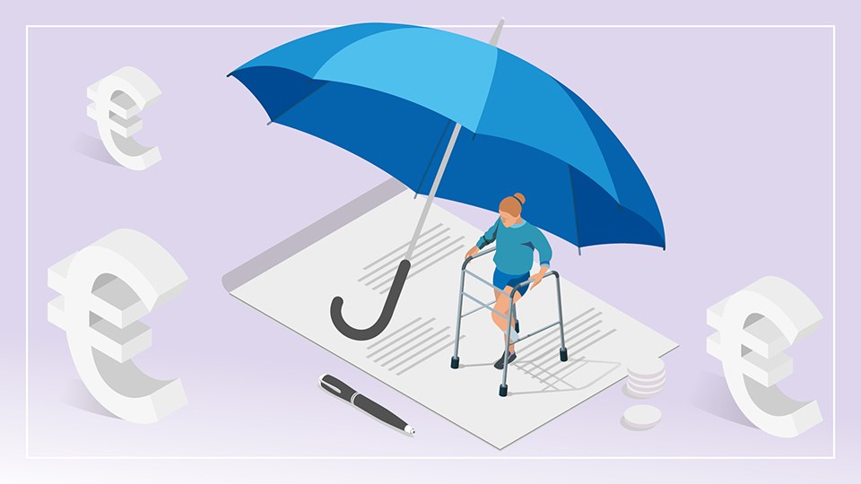 Illustration einer sportlich gekleideten Person mit Gehbock, die unter einem überdimensionalen Regenschirm über ein riesiges Formular geht, neben dem sich Münzen, Eurosymbole und ein Kugelschreiber finden, die ebenfalls riesig sind.